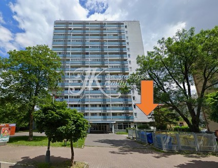 Prodej bezbariérového prostoru, bývalé ordinace v ulici Havlíčkova 445, Pardubice - Zelené Předměstí