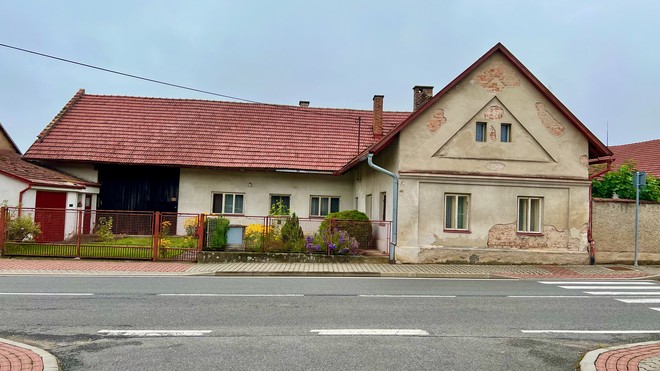 Insolvenční prodej RD 4+1 se zahradou v obci Očelice